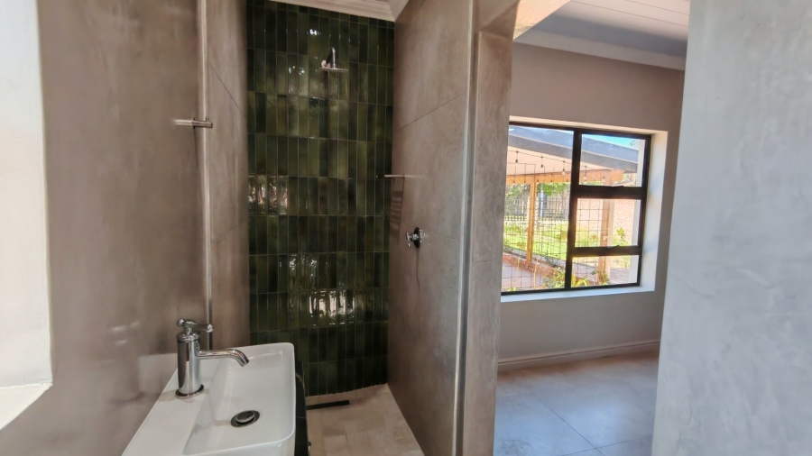 3 Bedroom Property for Sale in Hartenbos Central Western Cape